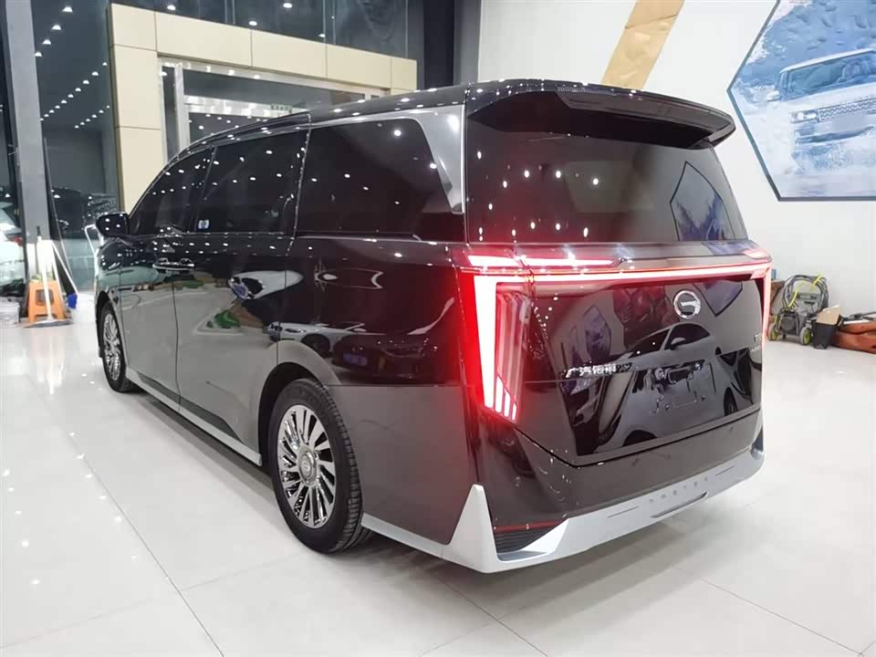 Trumpchi Trumpchi M8