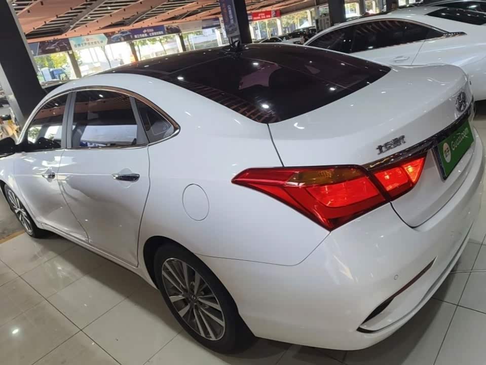 Hyundai Name picture