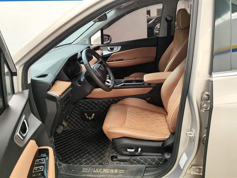 Wuling Wuling Jiachen