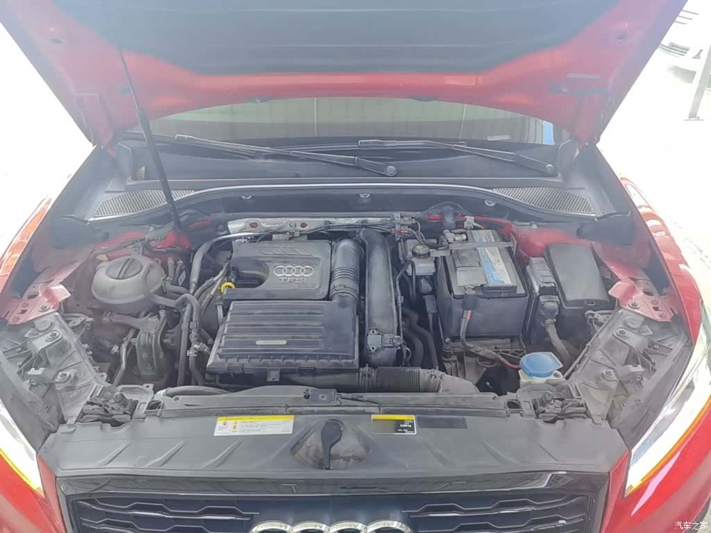 Audi Q2L, 2019 20