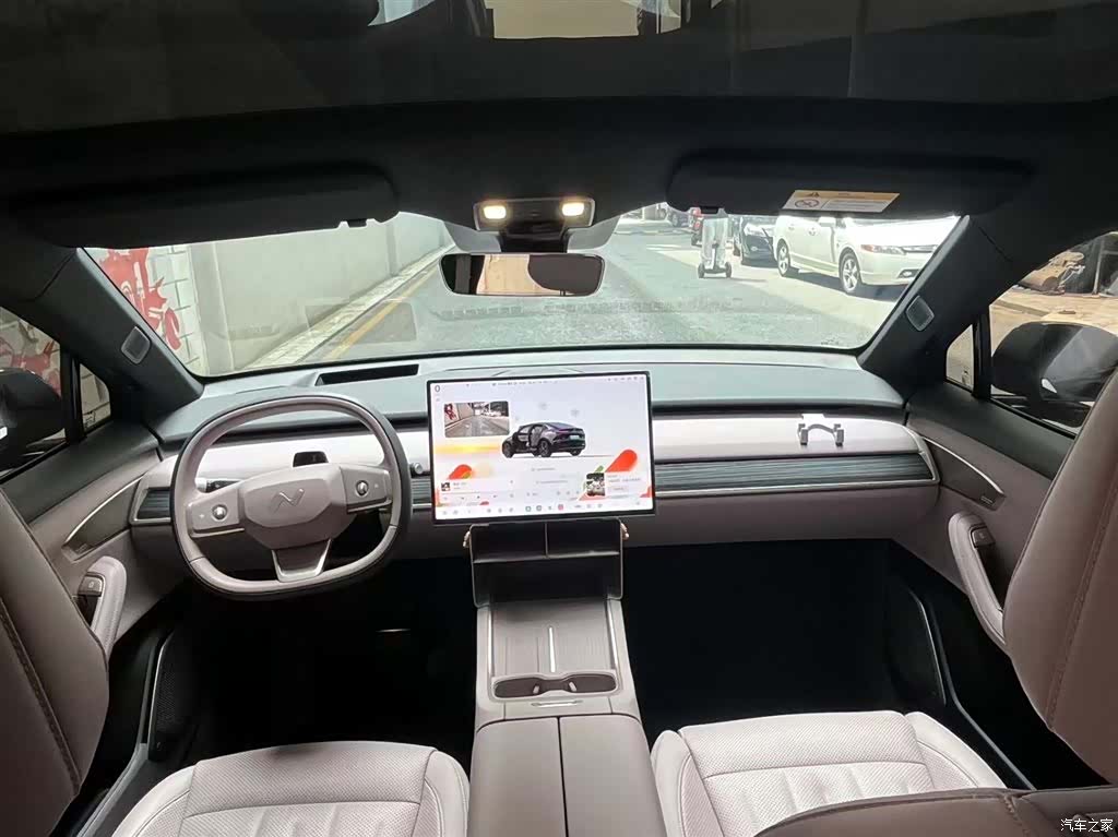 NIO L60, 2025 11