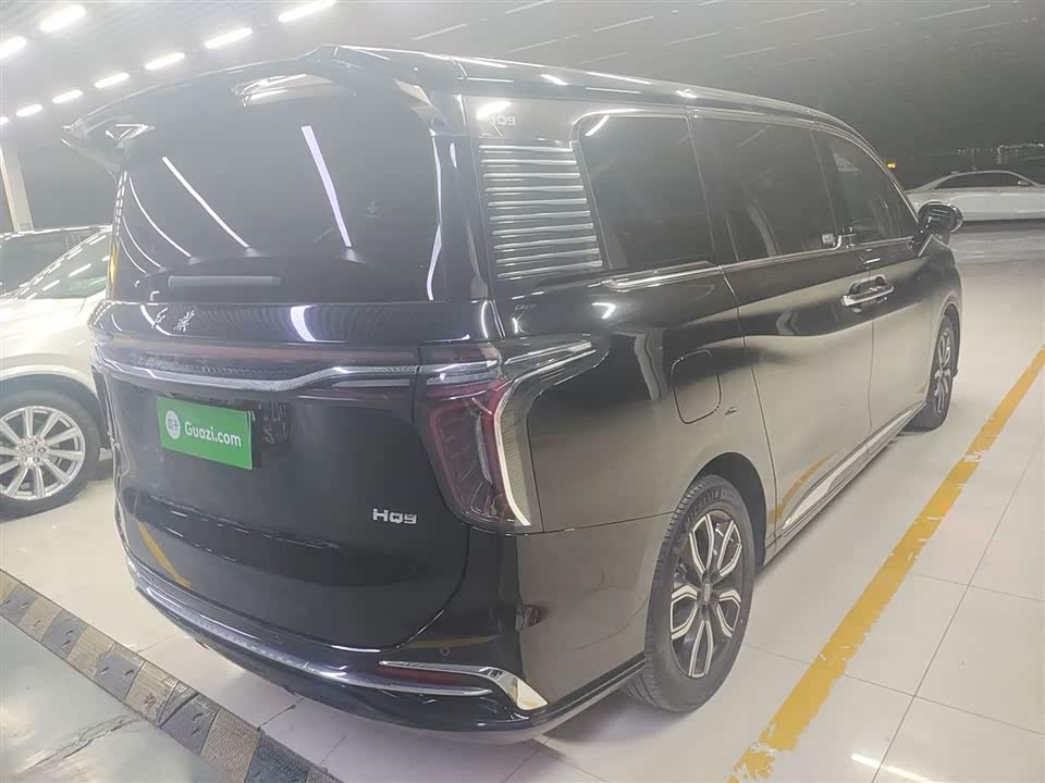 Hongqi HQ9