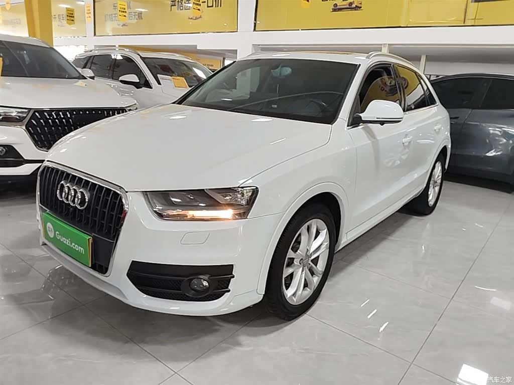 Audi Q3, 2015 1