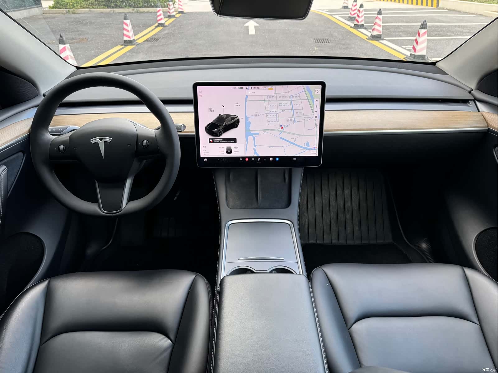 Tesla Model Y, 2021 11