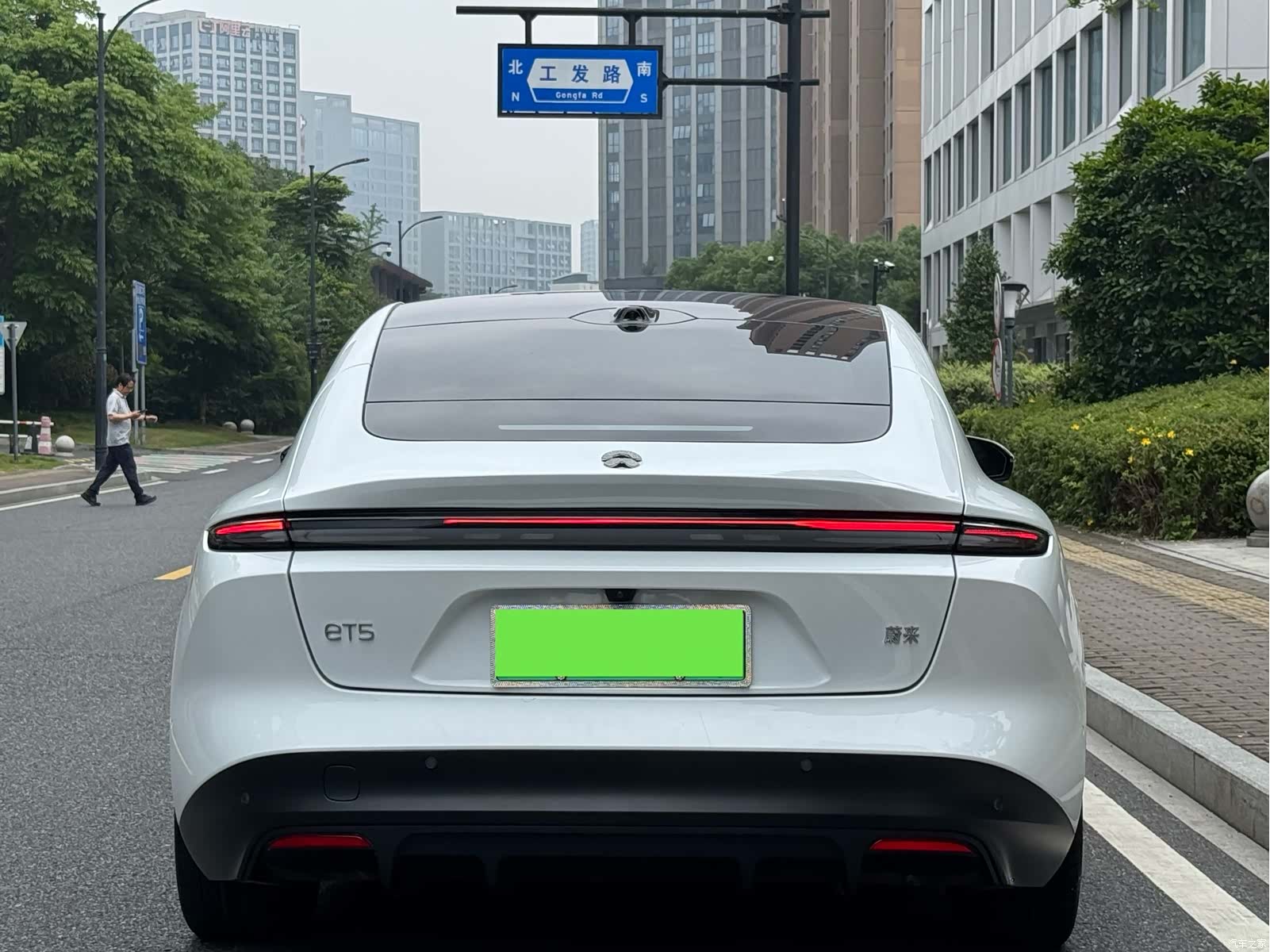 NIO ET5, 2024 11