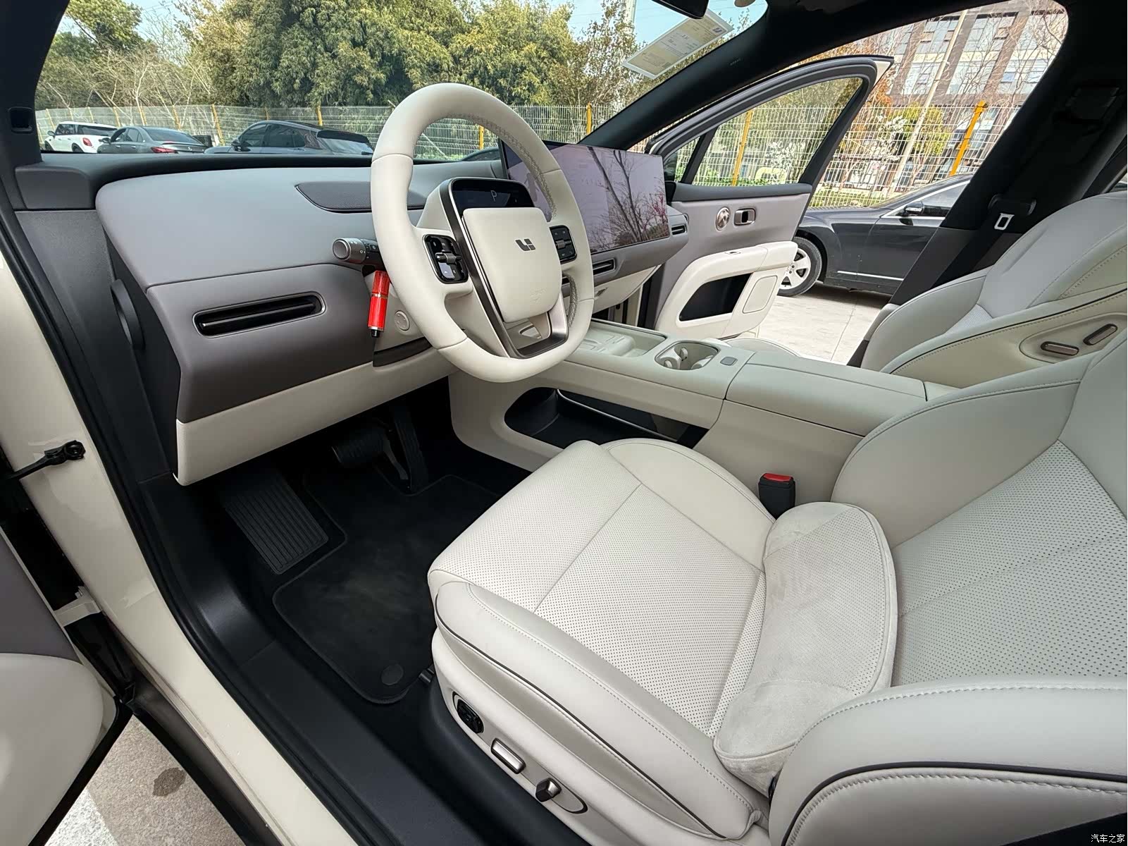 Li Auto i6, 2026 10