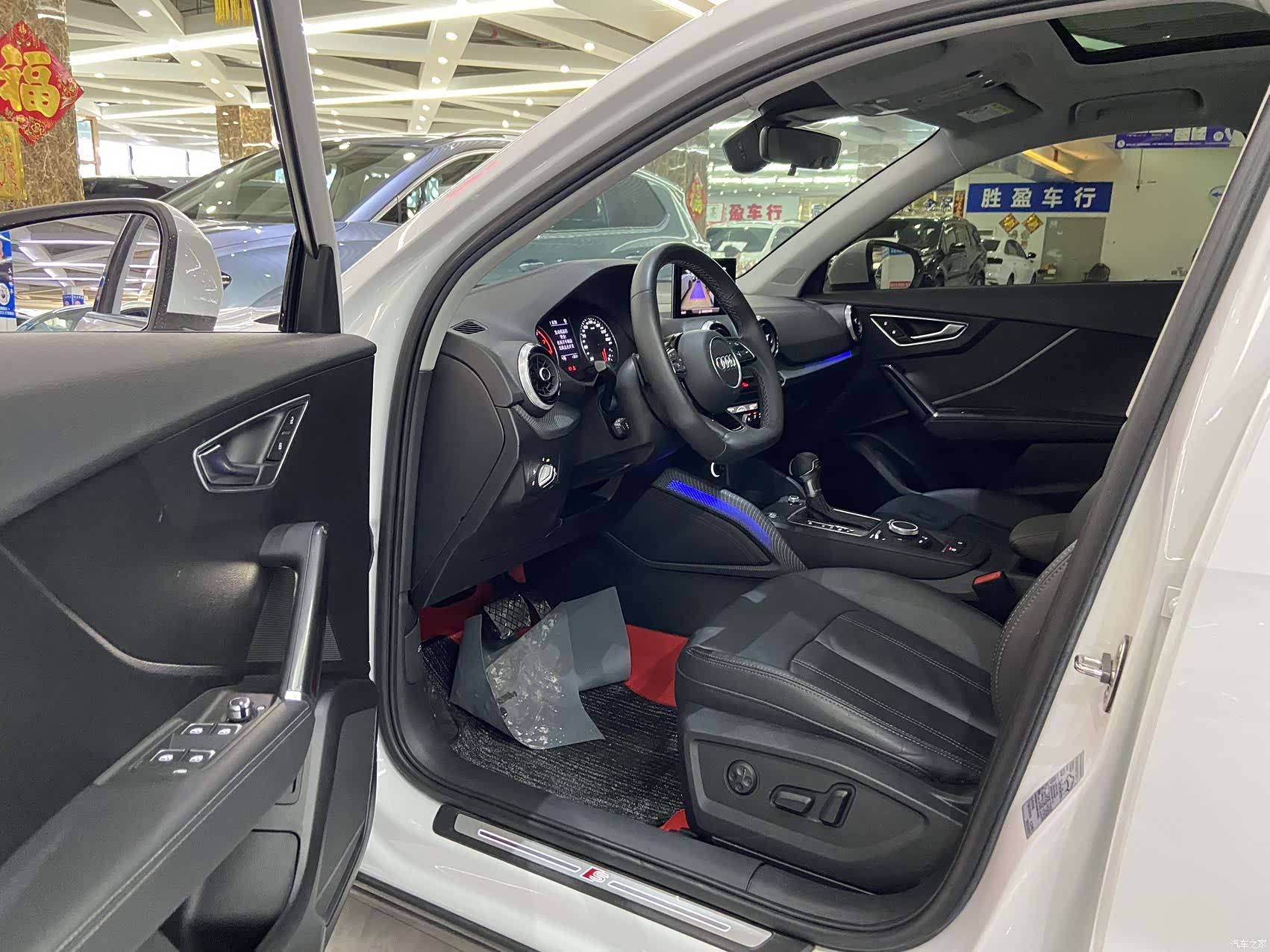 Audi Q2L, 2022 7