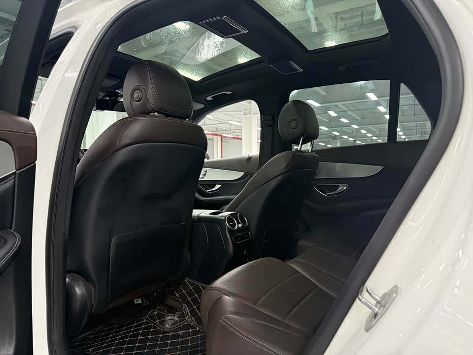 Mercedes-Benz GLC Mercedes-Benz GLC