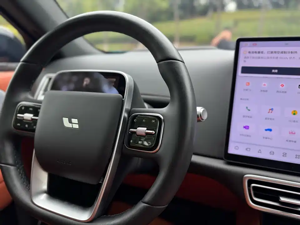 Li Auto Ideal L6