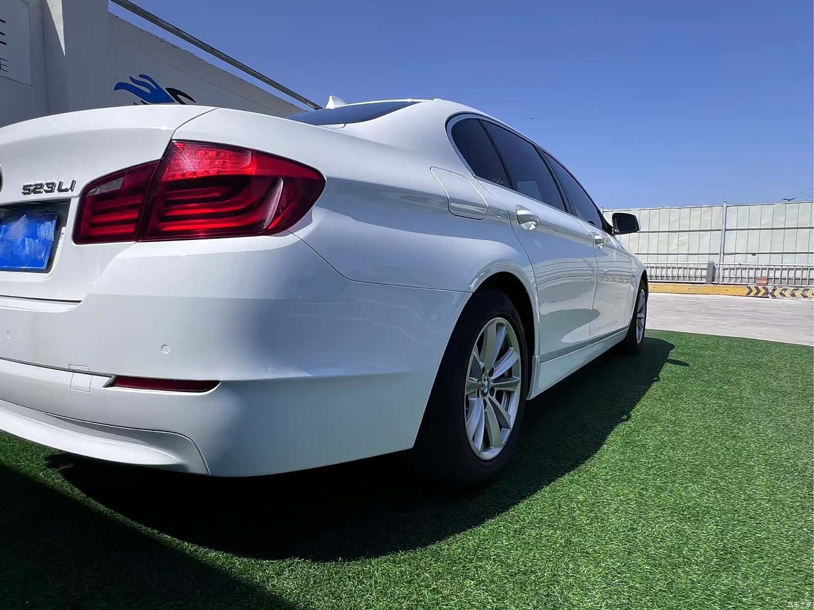 BMW 5 Series, 2012 8