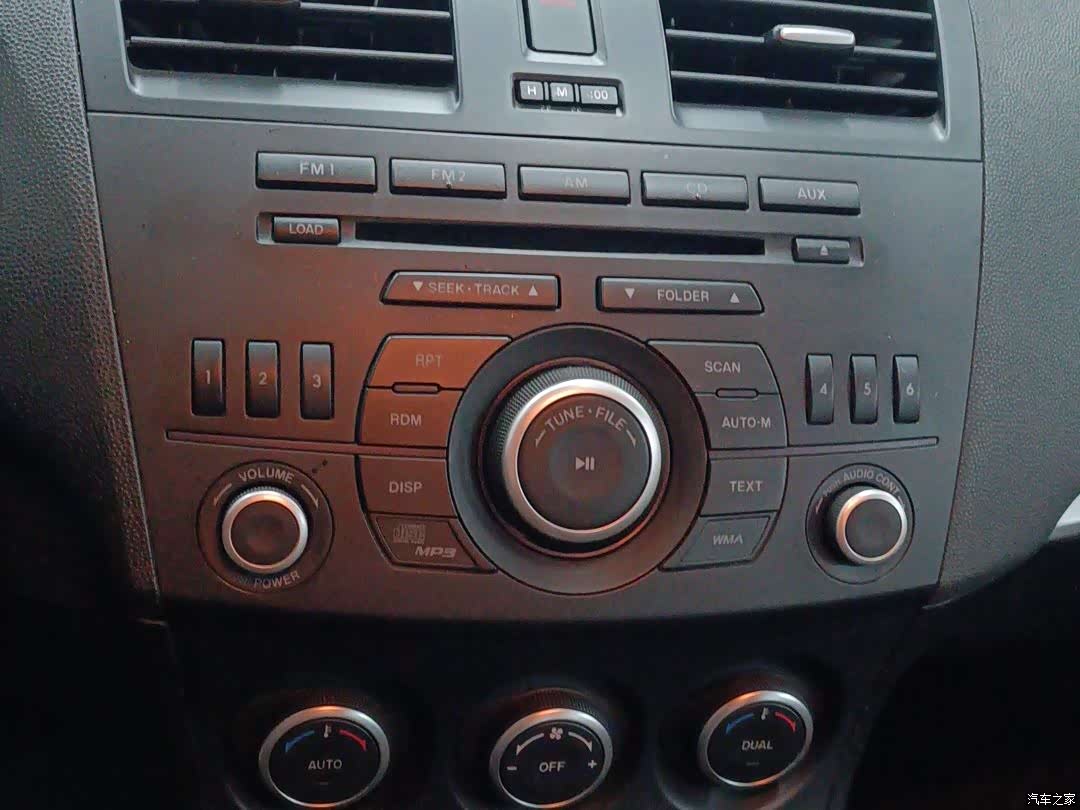 Mazda 3, 2013 15