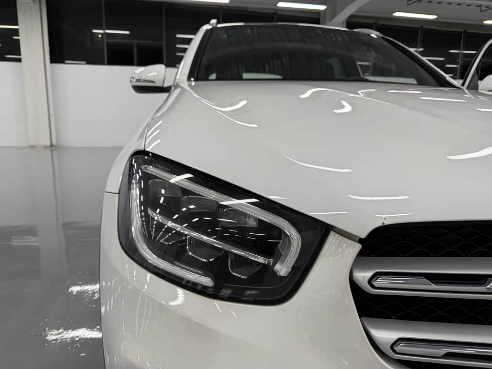 Mercedes-Benz GLC Mercedes-Benz GLC