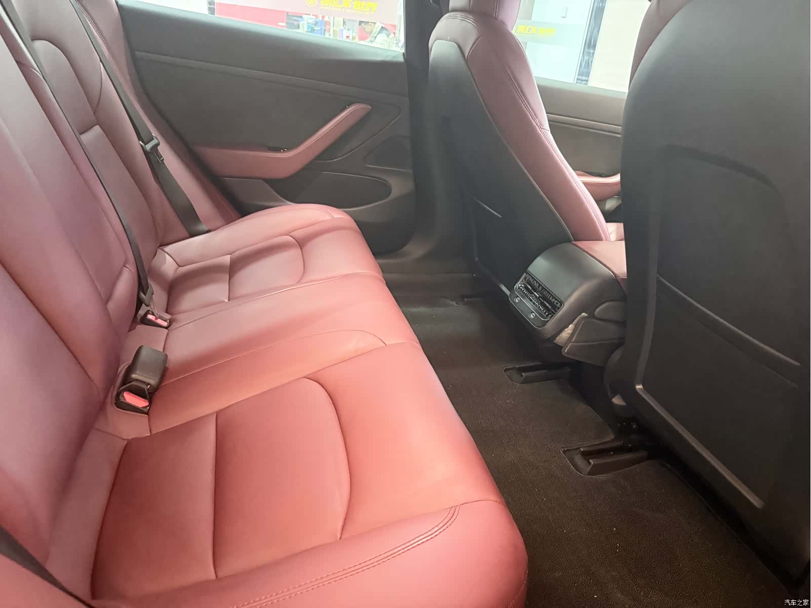 Tesla Model 3, 2020 16