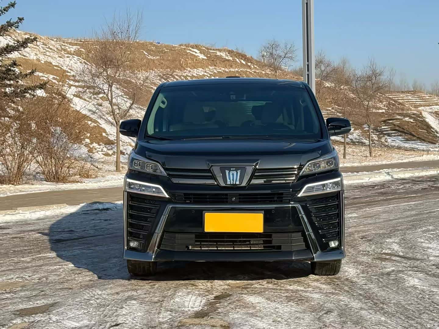 Toyota Vellfire, 2023 2