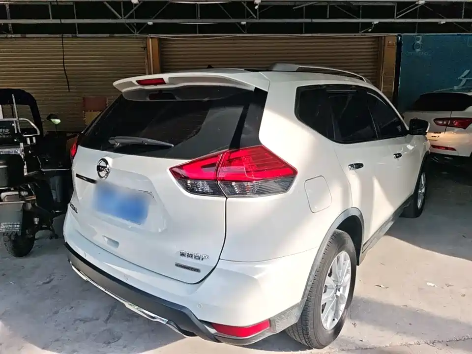 Nissan Qijun