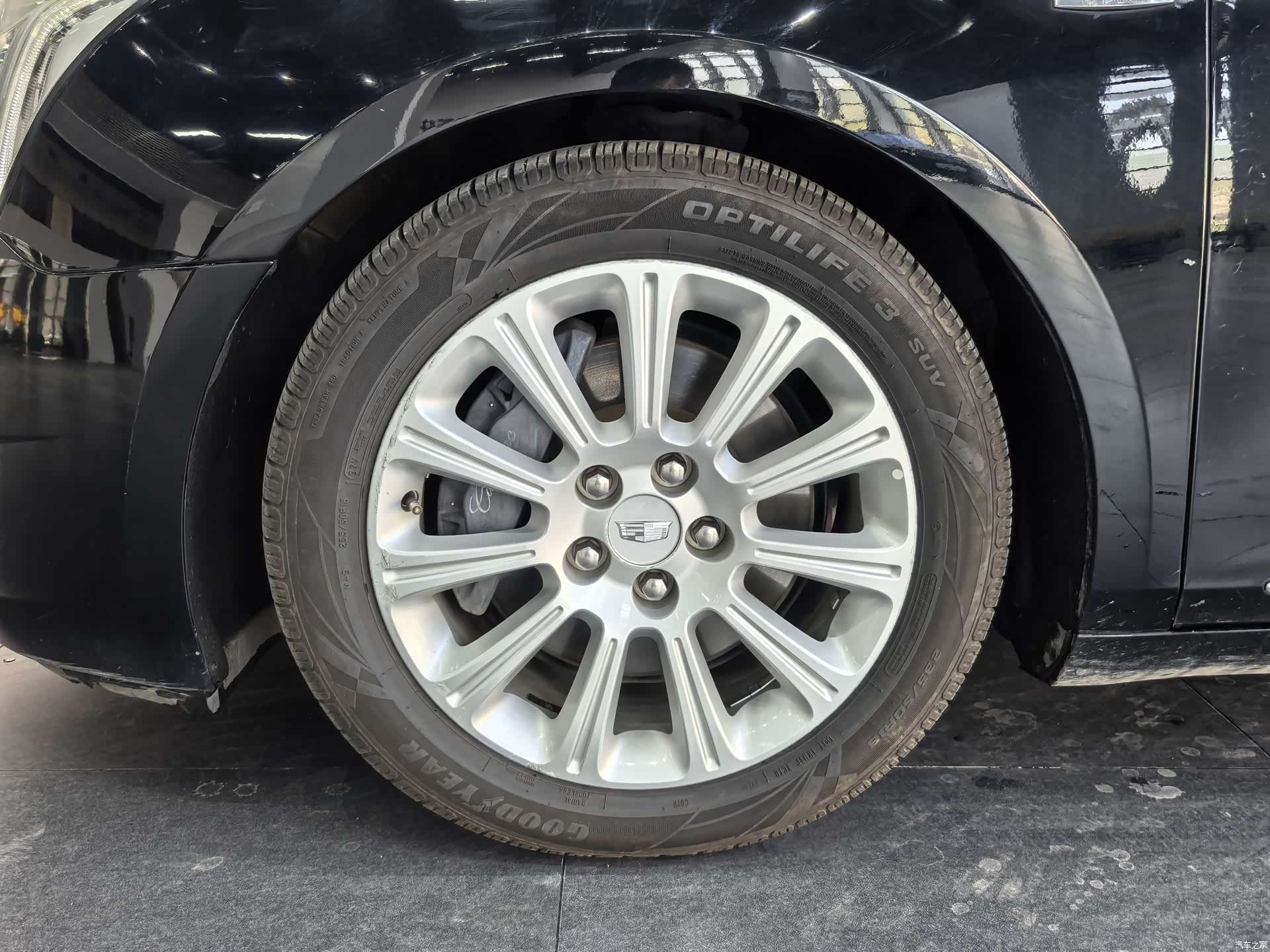 Cadillac XTS, 2016 4