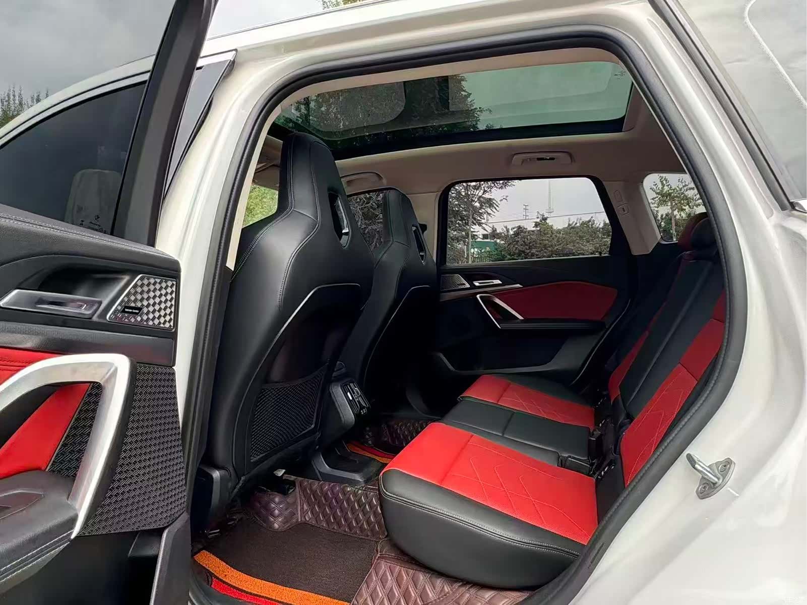 BMW X1, 2024 все фото