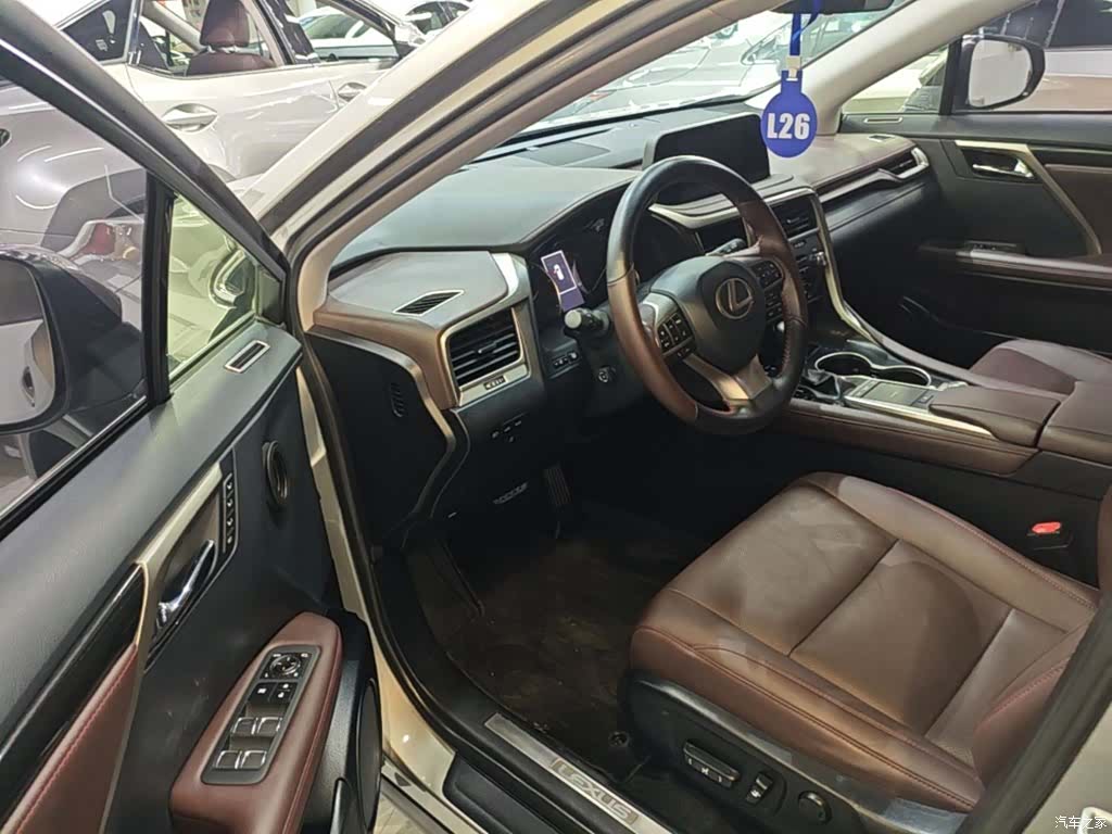 Lexus RX, 2021 16