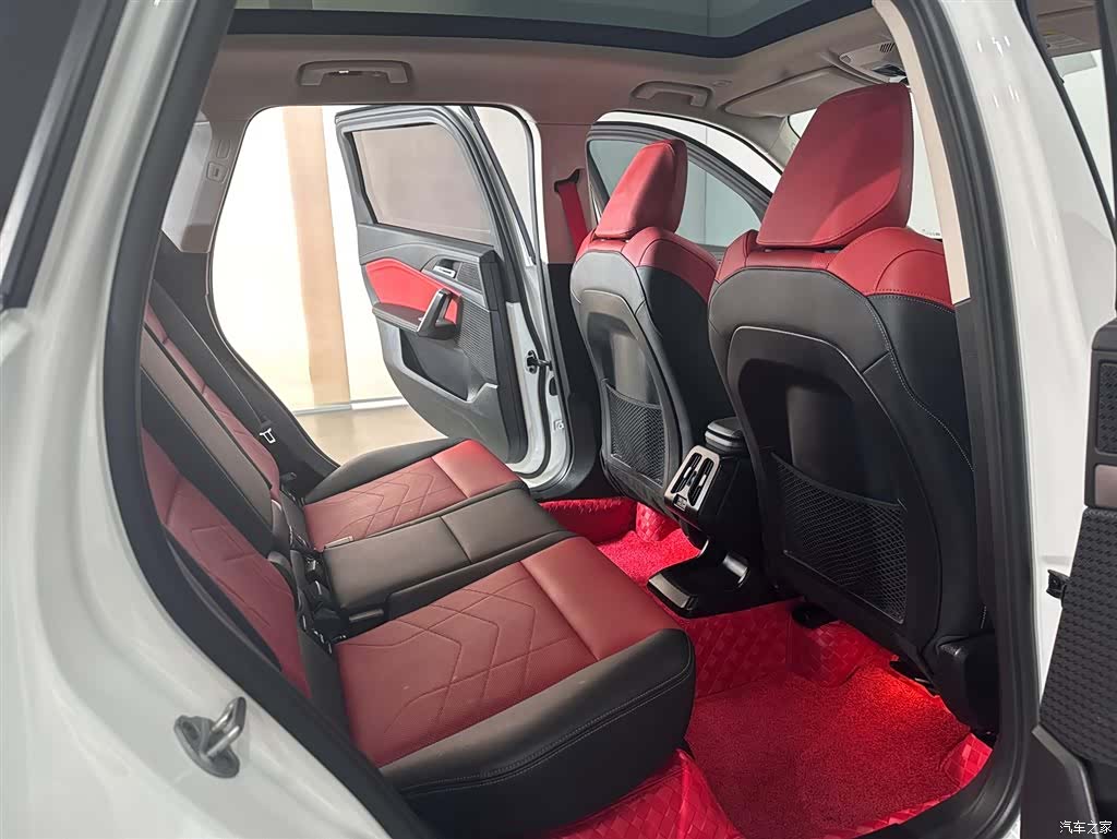 BMW X1, 2024 13