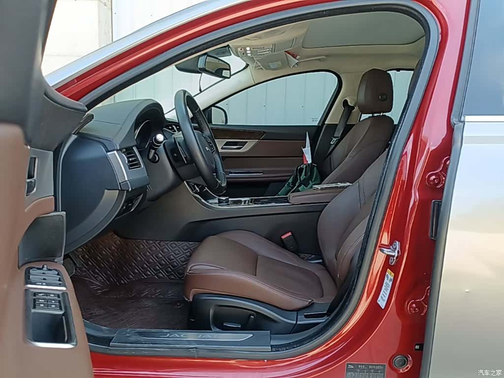 Land Rover XFL, 2017 16