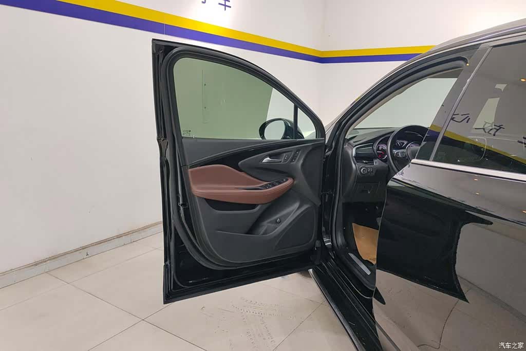 Buick Envision Plus, 2020 7