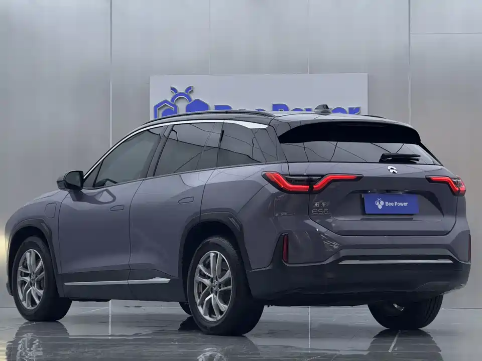 NIO ES6