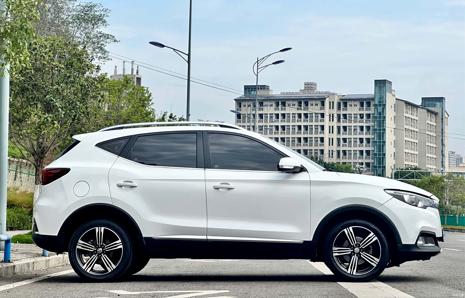 MG ZS, 2019 4