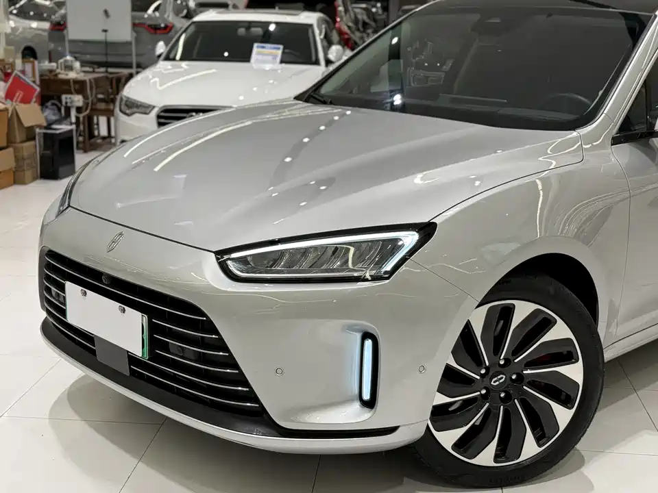 AITO Ask the world M5