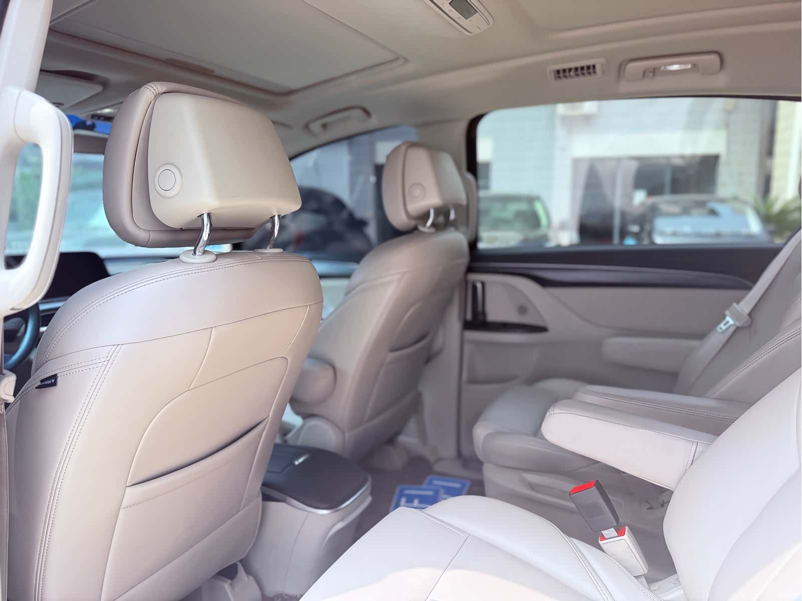 Buick GL8, 2023 21