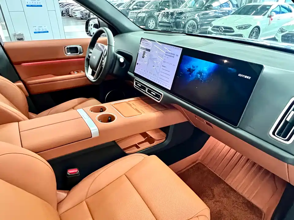 Li Auto Ideal L6