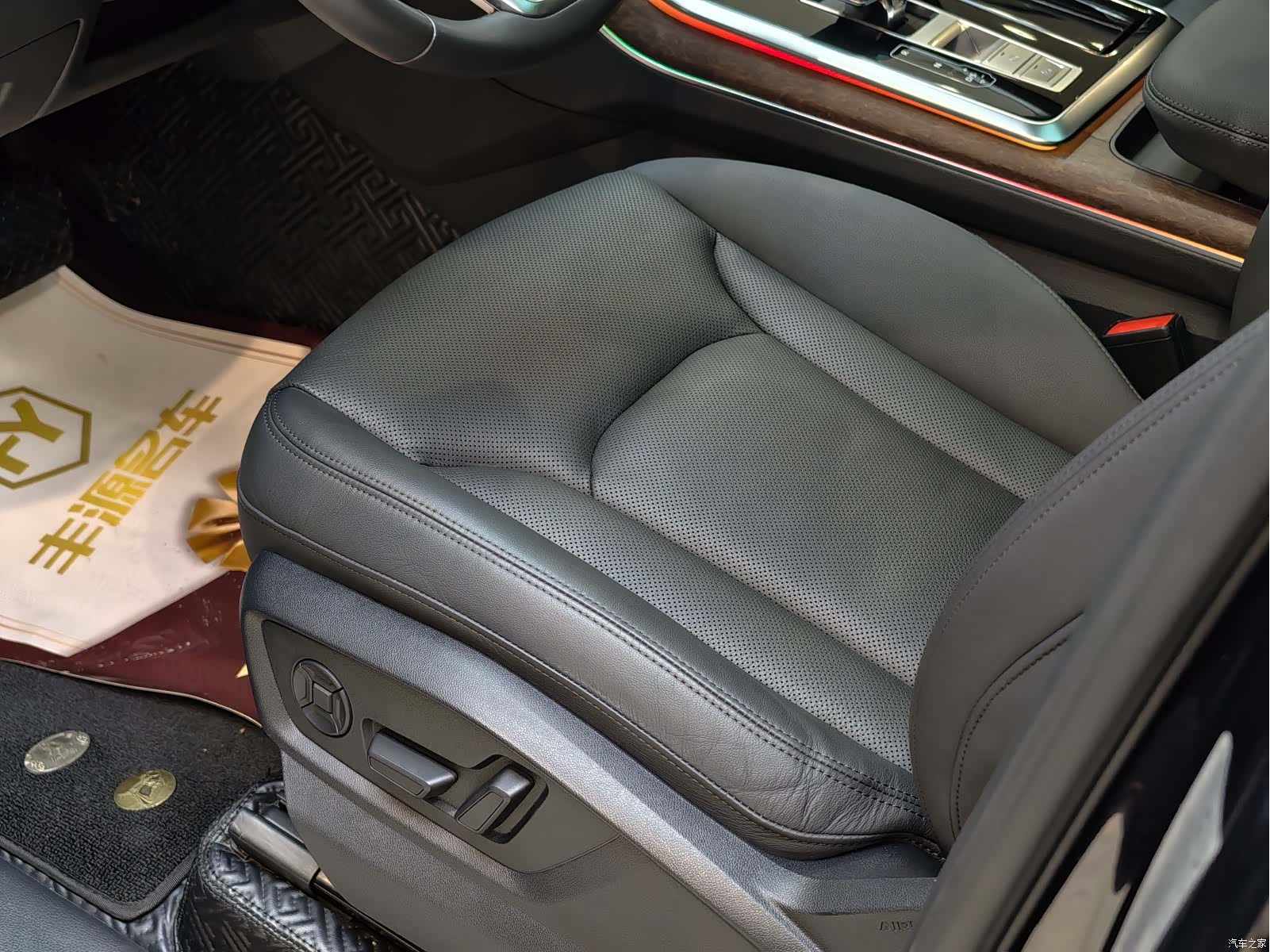 Audi Q7, 2021 7