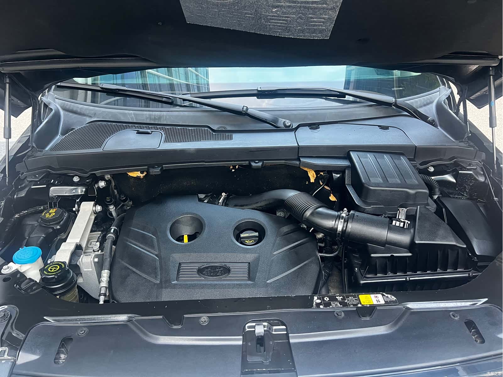 Land Rover Si4, 2015 4
