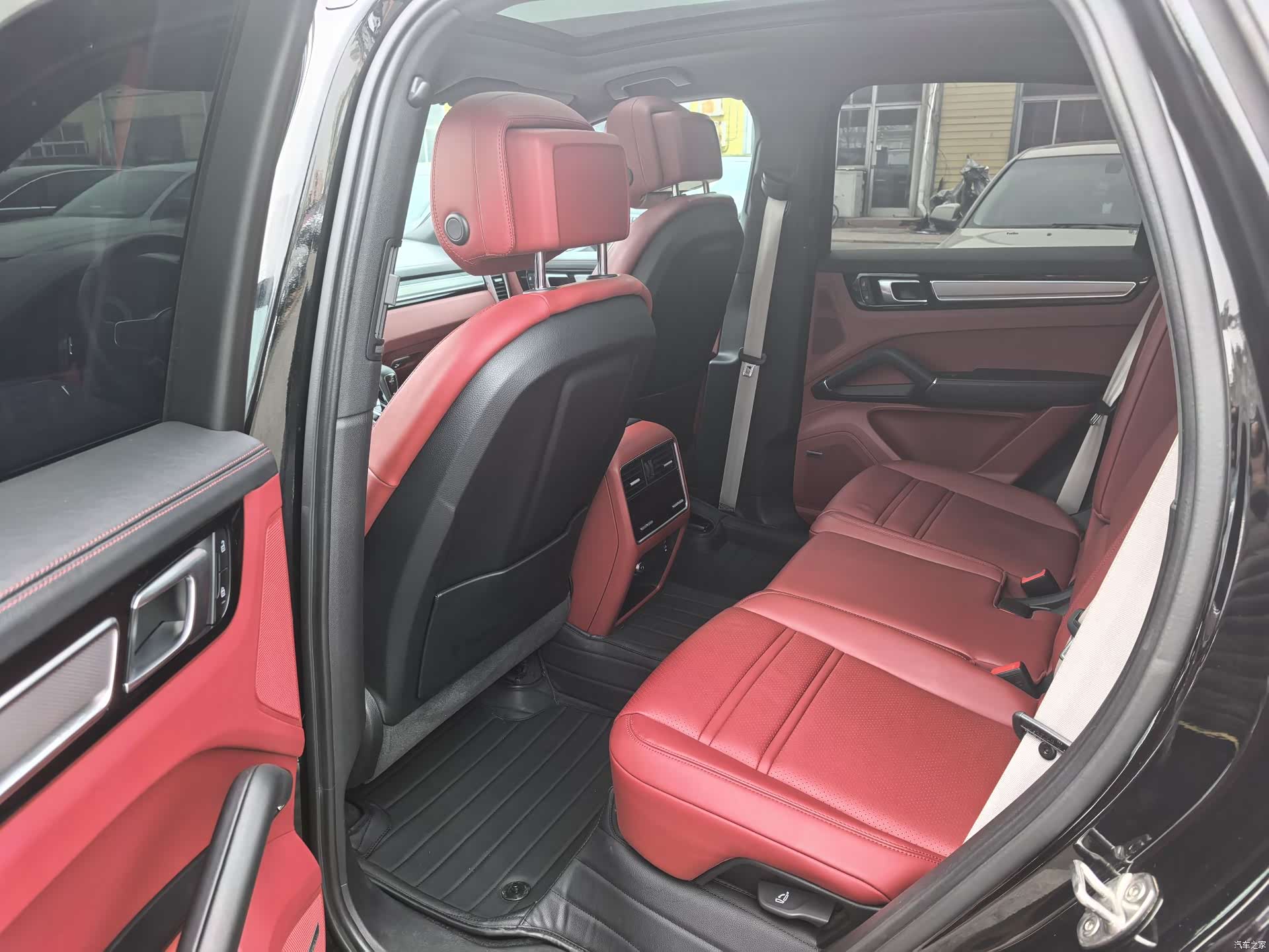 Porsche Cayenne, 2023 6