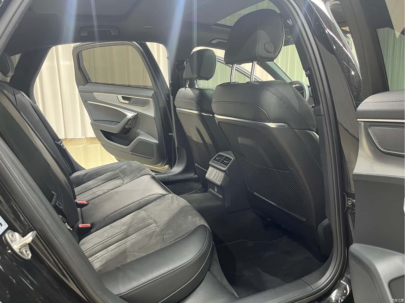 Audi A6L, 2022 6