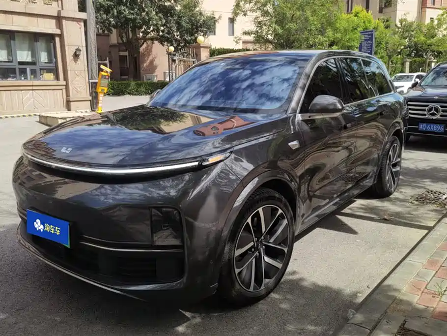 Li Auto Ideal L8