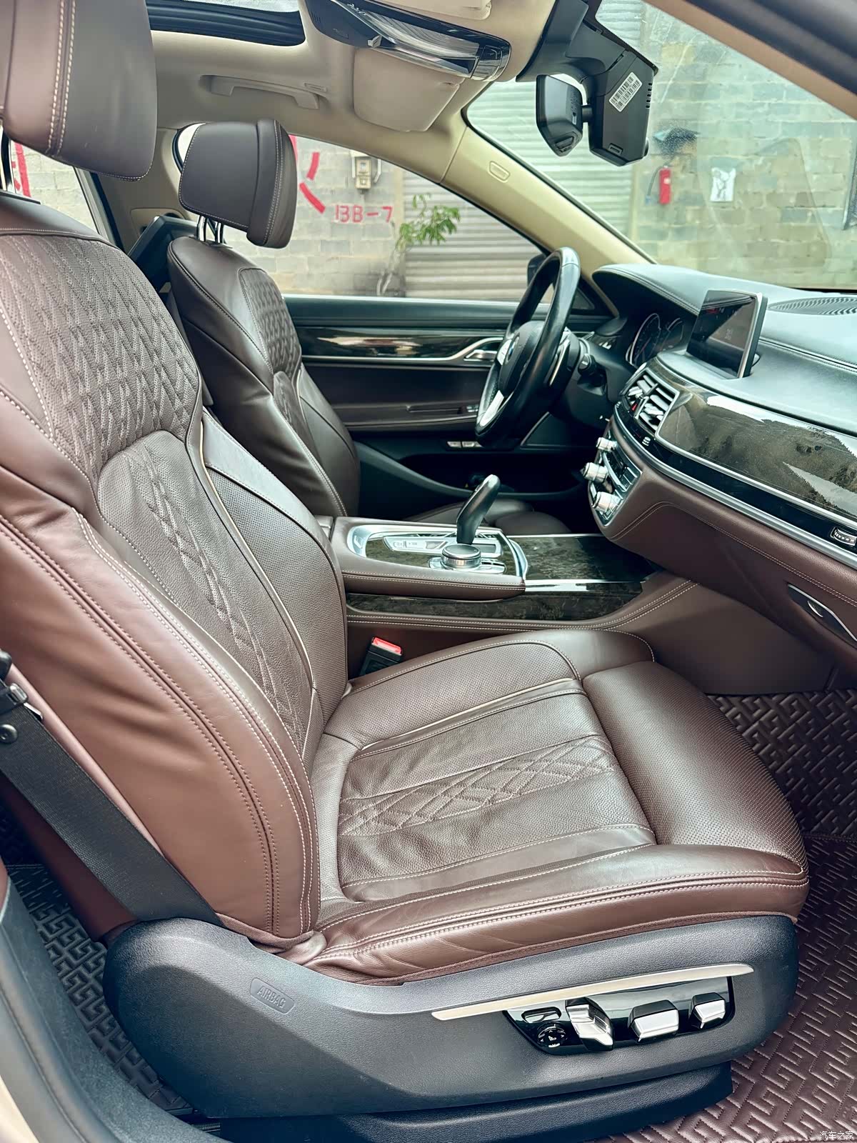 BMW 7 Series, 2017 10