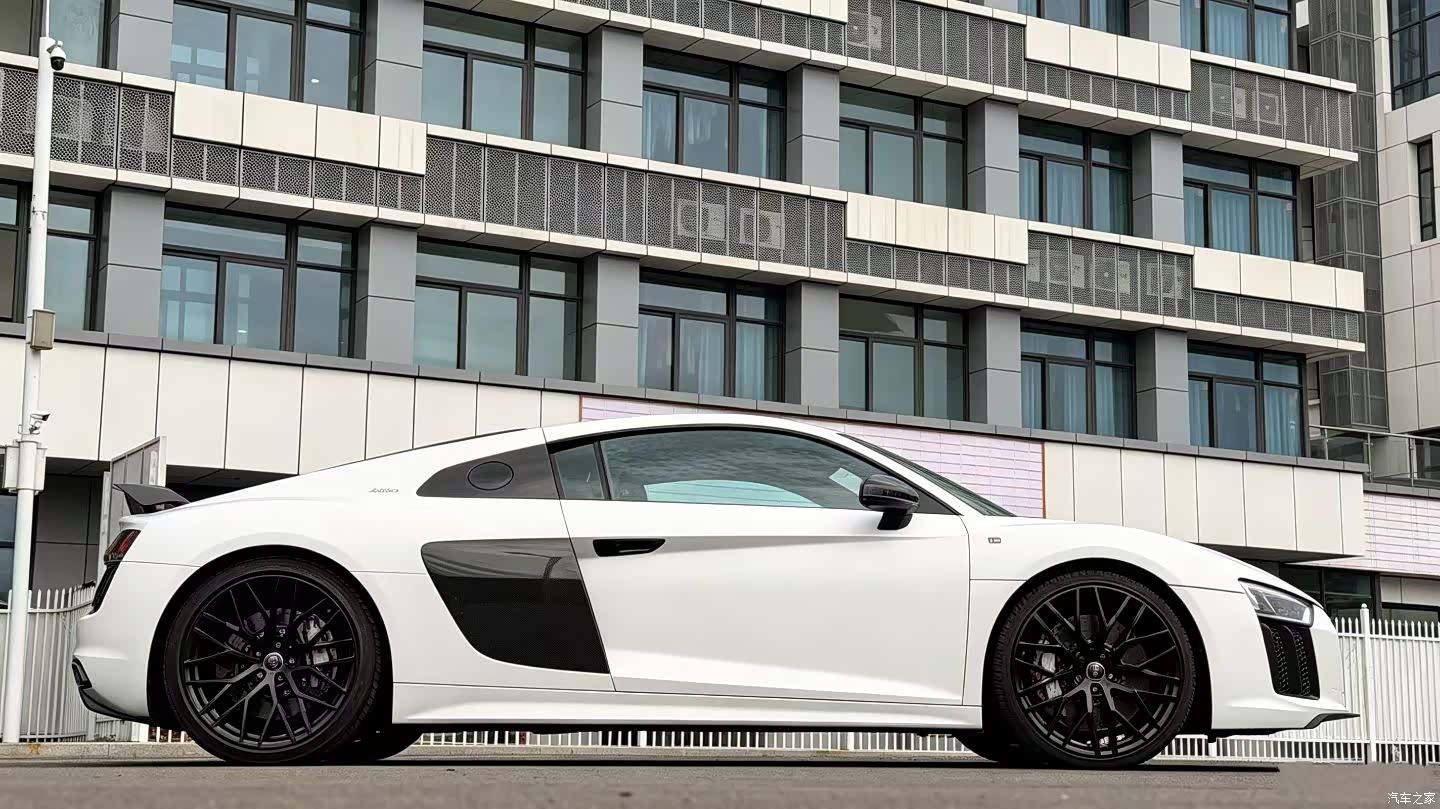 Audi R8, 2018 7