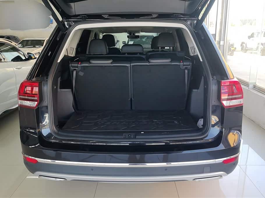 Volkswagen Tourang