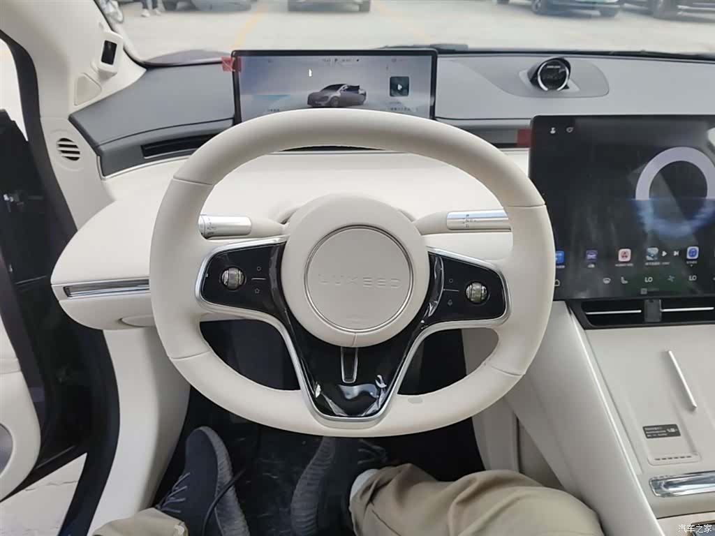 Luxeed S7, 2025 11