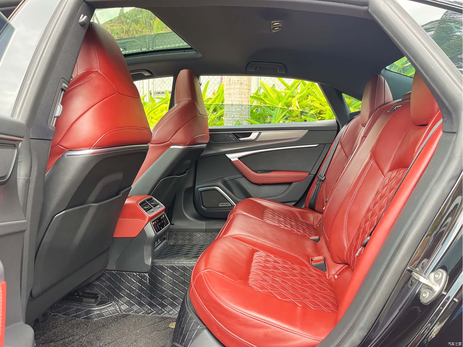 Audi A7L, 2024 6