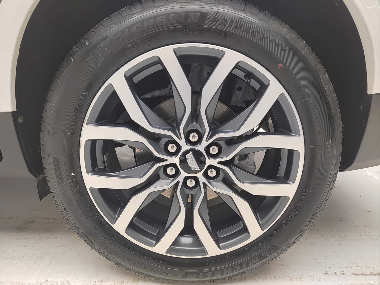 Cadillac XT5, 2024 8