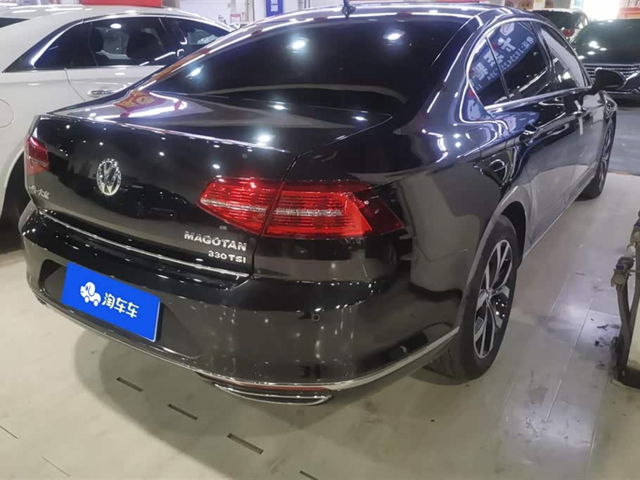Volkswagen Magotan