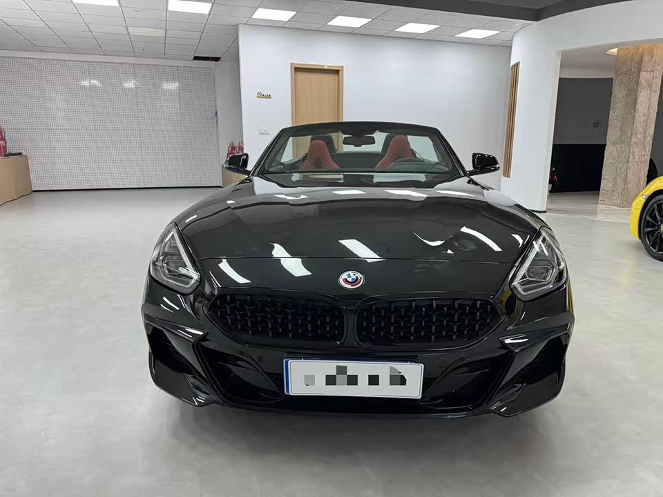 BMW Z4 BMW Z4