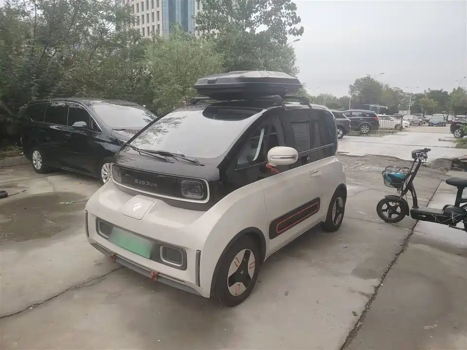 Baoding KiWi EV