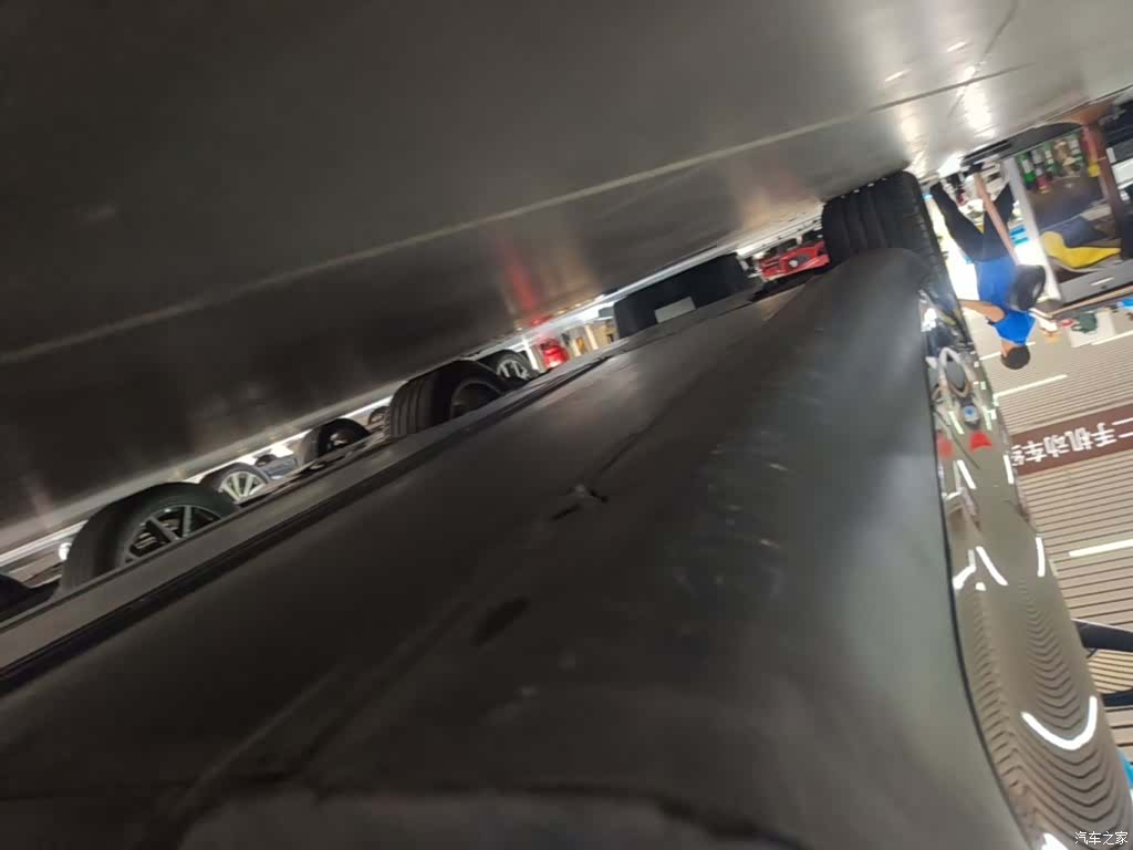 Tesla Model Y, 2023 22
