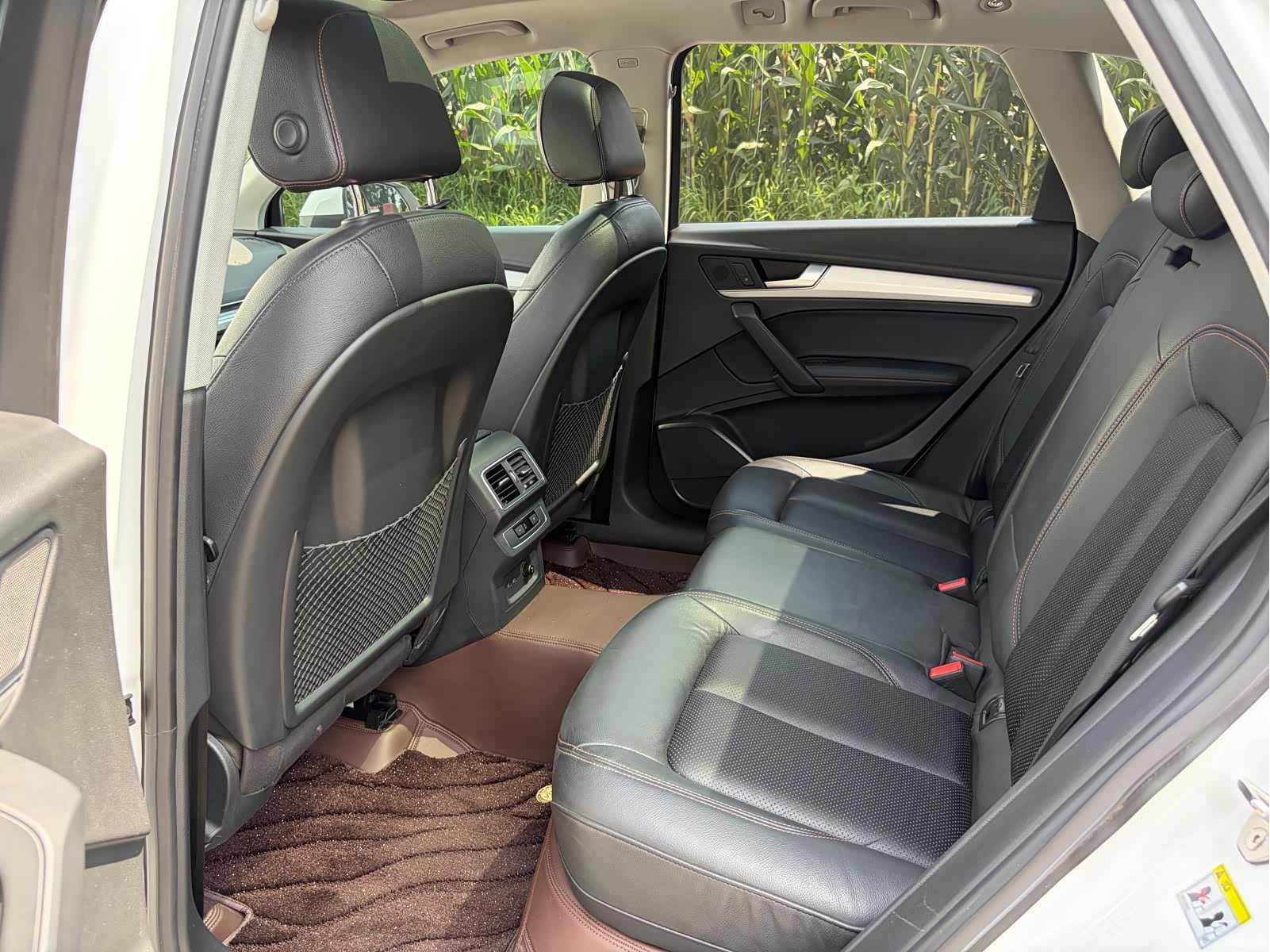Audi Q5L, 2020 10