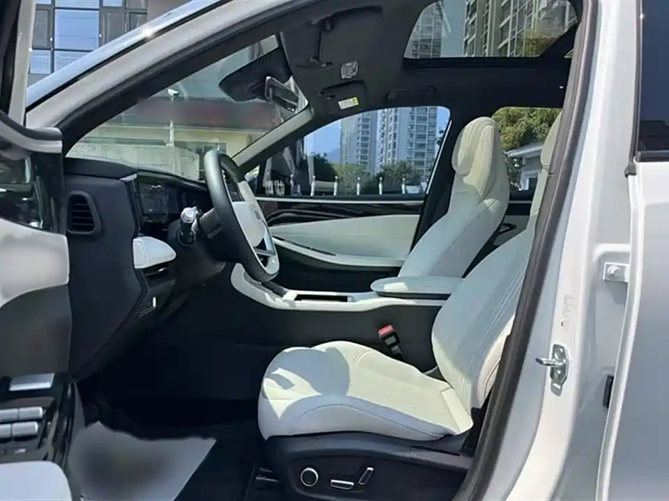 Geely Galaxy Galaxy L7