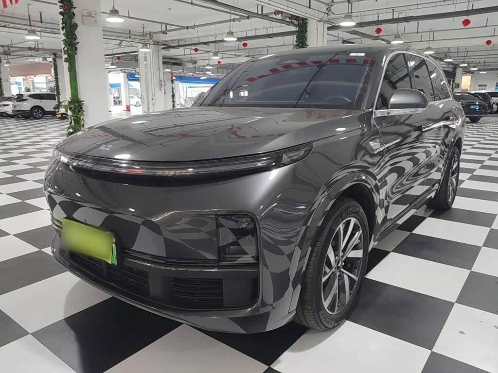 Li Auto L8