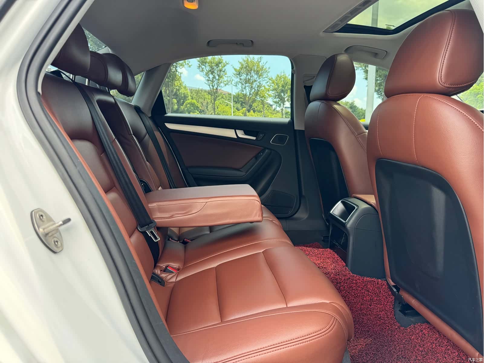 Audi A4L, 2016 6