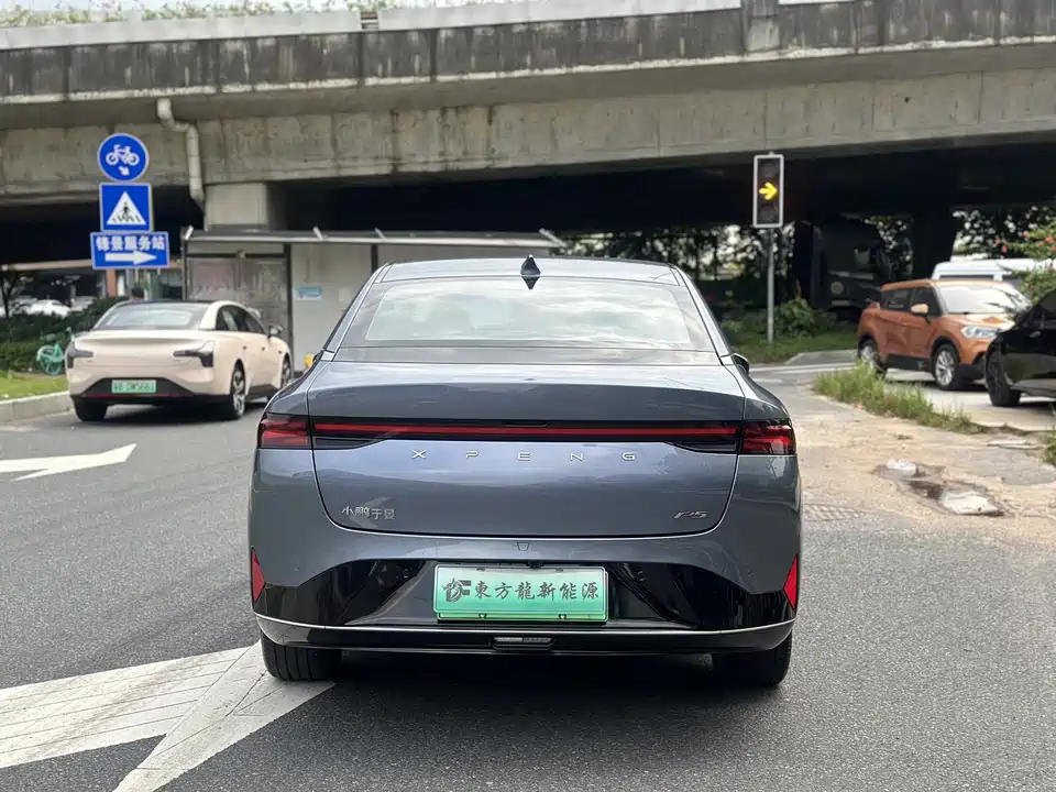 XPENG P5